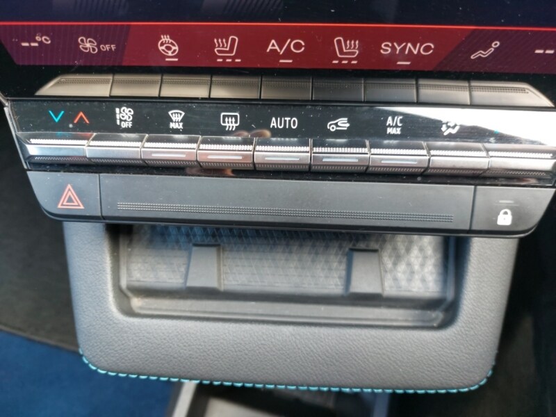 Used Renault Scenic E-Tech 2024 for sale - 76052330: Photo 13