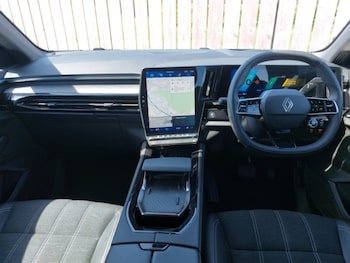 Used Renault Austral 2024 for sale - 78693415: Photo