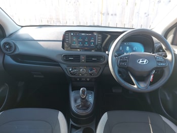 Used Hyundai i10 2024 for sale - 78346773: Photo