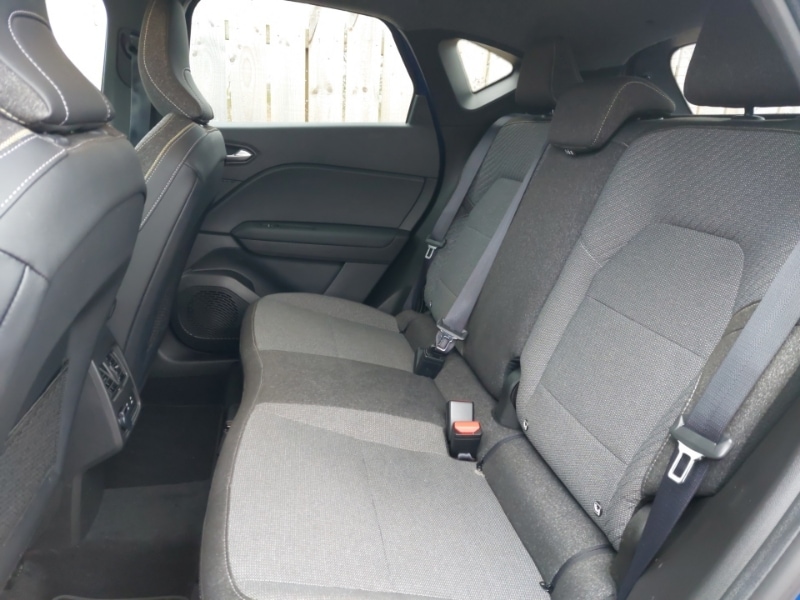 Used Renault Captur 2024 for sale - 77999411: Photo 6