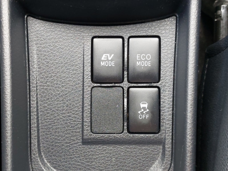 Used Toyota Yaris 2018 for sale - 77948061: Photo 19