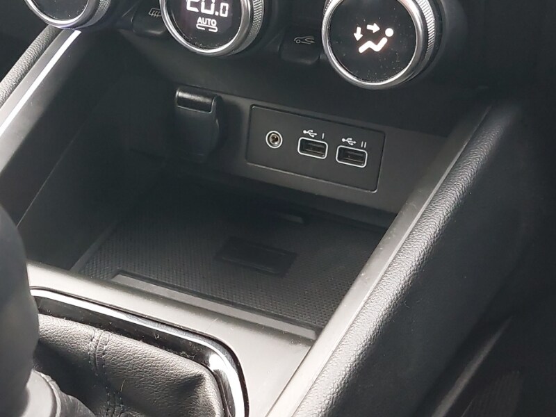 Used Renault Clio 2023 for sale - 76348656: Photo 14