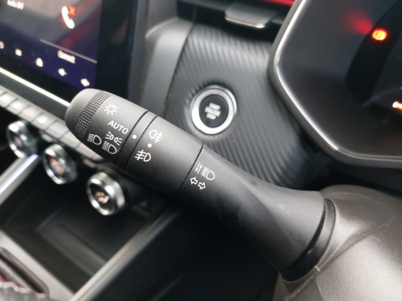 Used Renault Clio 2023 for sale - 76348656: Photo 19