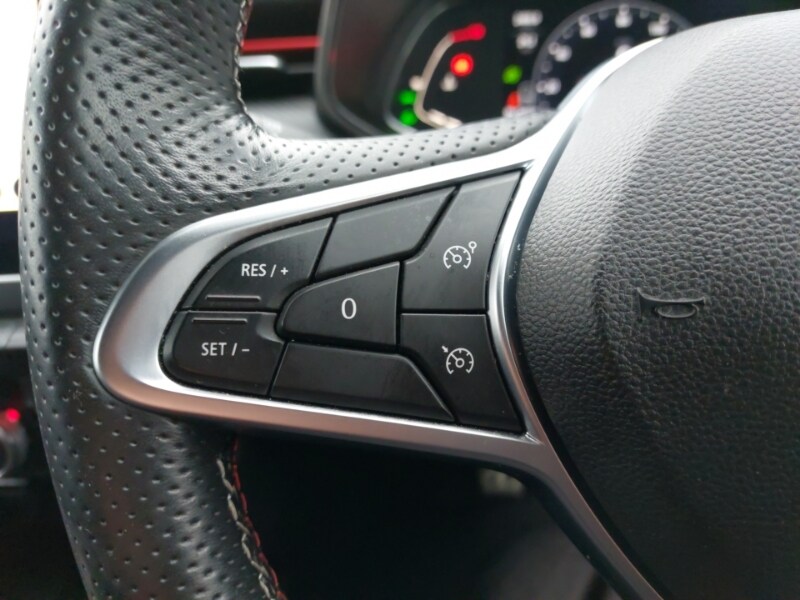 Used Renault Clio 2021 for sale - 77410317: Photo 15