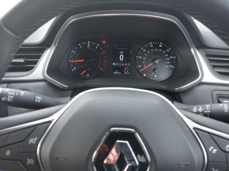 Used Renault Captur 2021 for sale - 77816627: Photo 11