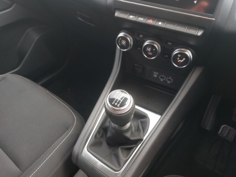 Used Renault Captur 2021 for sale - 77816627: Photo 15