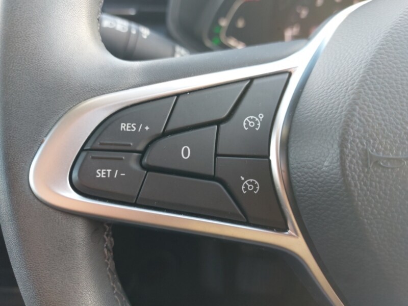 Used Renault Clio 2023 for sale - 77352545: Photo 15