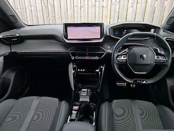 Used Peugeot 2008 2023 for sale - 79866176: Photo