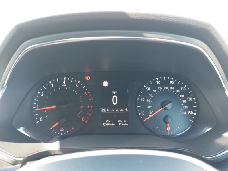 Used Renault Captur 2022 for sale - 76613832: Photo 11