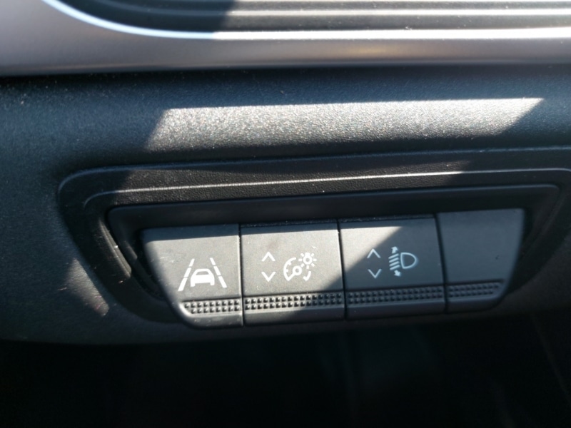 Used Renault Captur 2022 for sale - 76613832: Photo 15