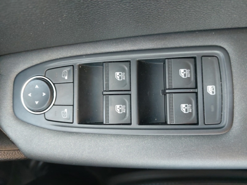 Used Renault Captur 2022 for sale - 76613832: Photo 19