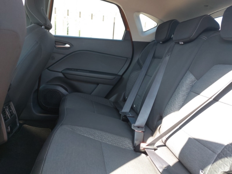 Used Renault Captur 2022 for sale - 76613832: Photo 6