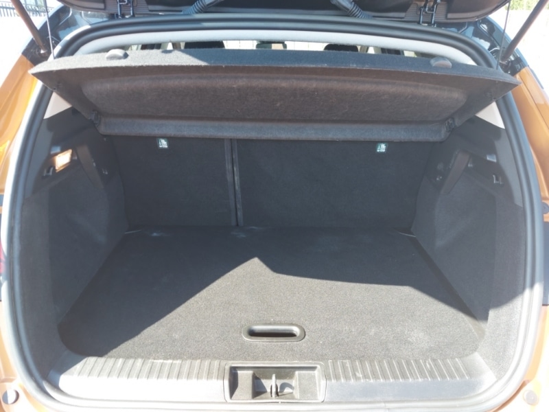 Used Renault Captur 2022 for sale - 76613832: Photo 8