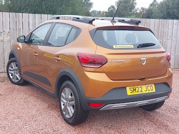 Used Dacia Sandero Stepway 2022 for sale - 76108245: Photo 3