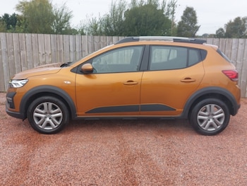 Used Dacia Sandero Stepway 2022 for sale - 76108245: Photo 4