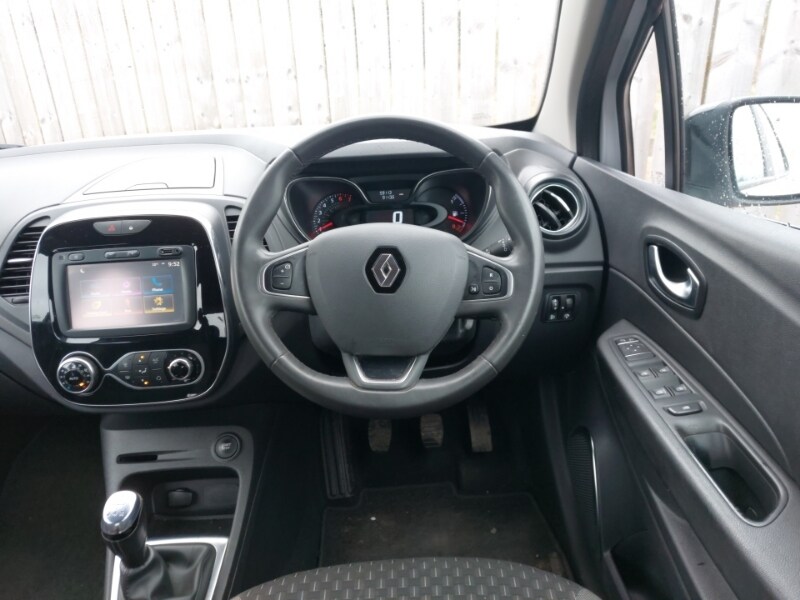 Used Renault Captur 2018 for sale - 78065931: Photo 7