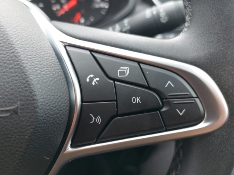 Used Renault Clio 2021 for sale - 75971936: Photo 17