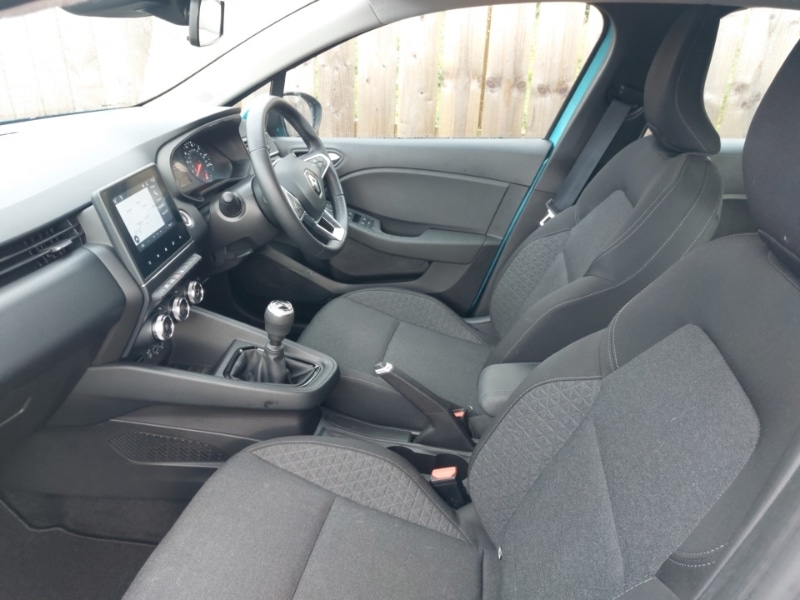 Used Renault Clio 2021 for sale - 75971936: Photo 5