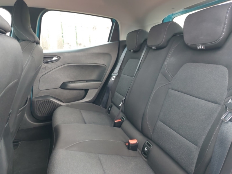 Used Renault Clio 2021 for sale - 75971936: Photo 6