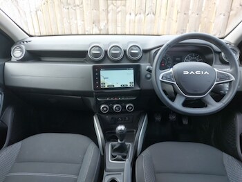 Used Dacia Duster 2023 for sale - 77816637: Photo