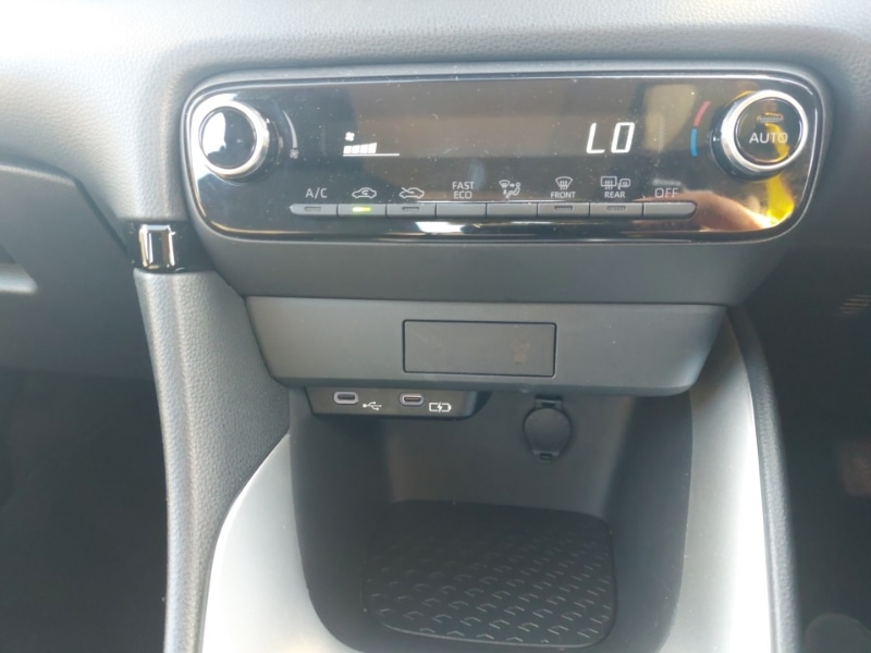 Used Toyota Yaris 2024 for sale - 76135014: Photo 15