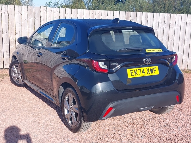 Used Toyota Yaris 2024 for sale - 76135014: Photo 3