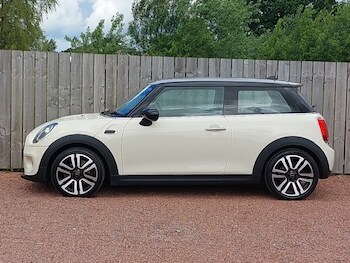 Used MINI Hatch 2019 for sale - 78848928: Photo