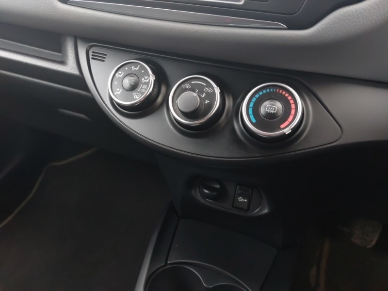 Used Toyota Yaris 2017 for sale - 77644650: Photo 14