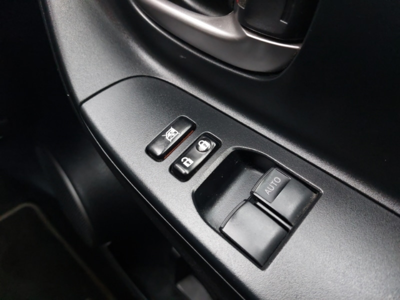 Used Toyota Yaris 2017 for sale - 77644650: Photo 18