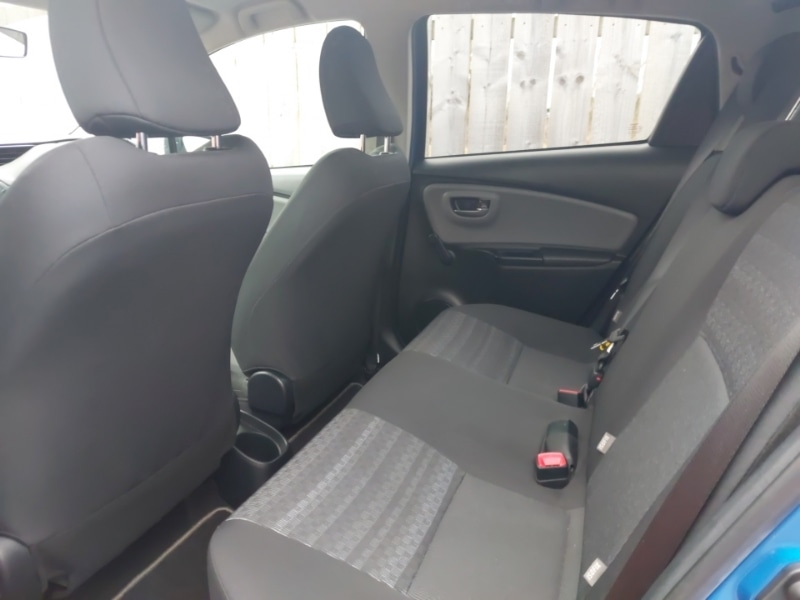 Used Toyota Yaris 2017 for sale - 77644650: Photo 6