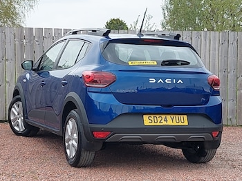 Used Dacia Sandero Stepway 2024 for sale - 78511637: Photo