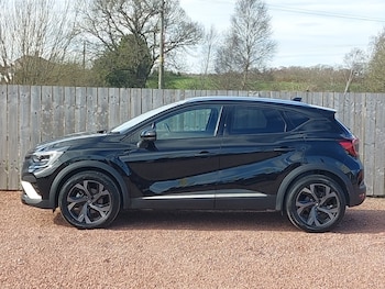 Used Renault Captur 2024 for sale - 78147580: Photo