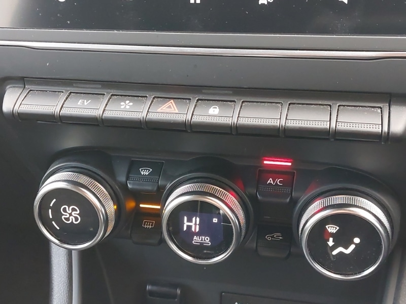 Used Renault Captur 2022 for sale - 76959220: Photo 14