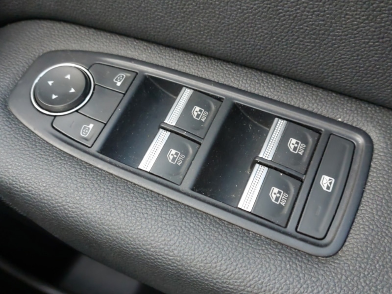 Used Renault Captur 2022 for sale - 76959220: Photo 19