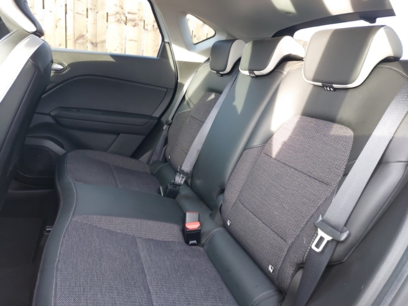 Used Renault Captur 2022 for sale - 76959220: Photo 6