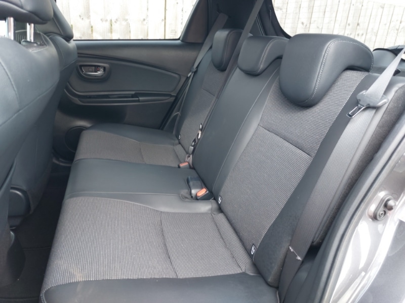 Used Toyota Yaris 2018 for sale - 78203431: Photo 6