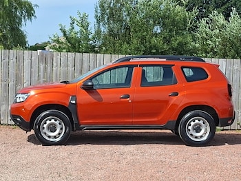 Used Dacia Duster 2023 for sale - 79493389: Photo