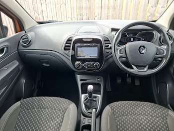 Used Renault Captur 2017 for sale - 79348196: Photo