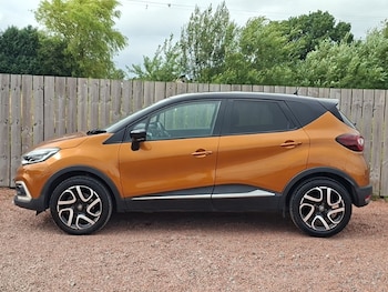 Used Renault Captur 2017 for sale - 79348196: Photo