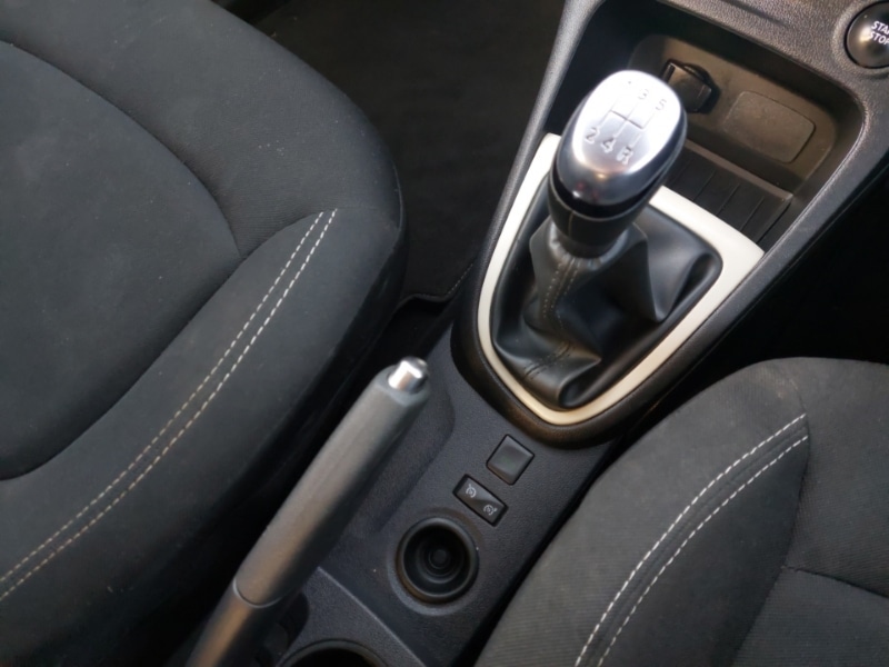 Used Renault Captur 2018 for sale - 77070078: Photo 16