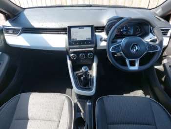 Used Renault Clio 2022 for sale - 74725206: Photo