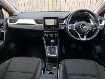 Used Renault Captur 2023 for sale - 79315872: Photo