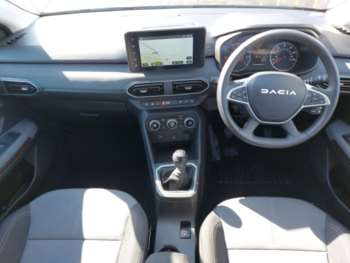 Used Dacia Sandero Stepway 2024 for sale - 74725100: Photo