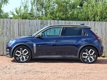 Used Renault 5 2025 for sale - 79501678: Photo