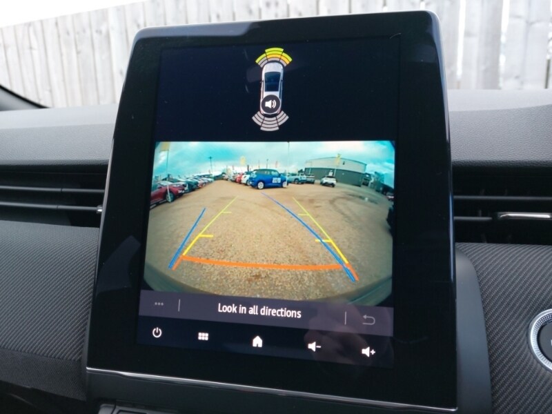 Used Renault Clio 2025 for sale - 77366442: Photo 11