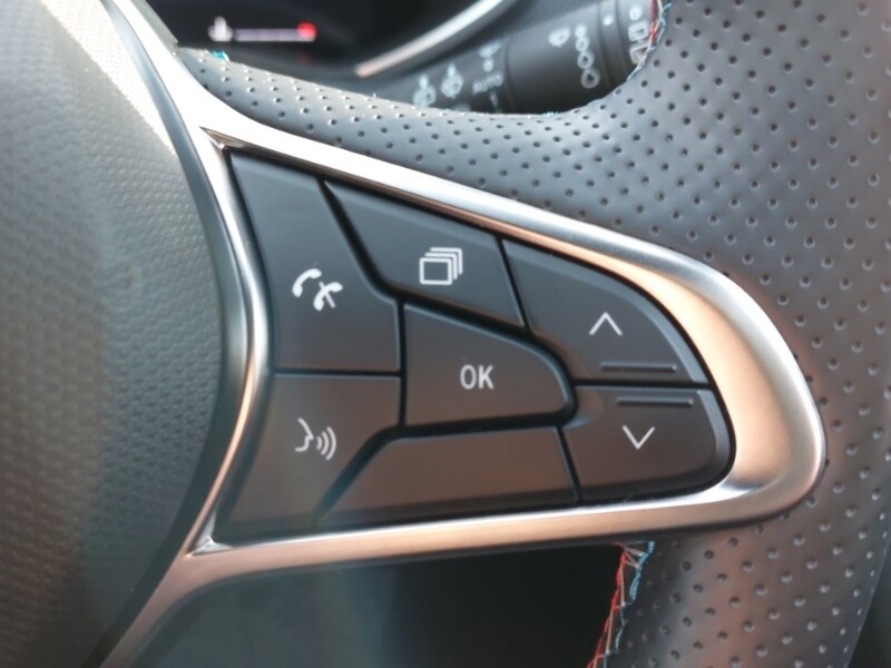 Used Renault Clio 2025 for sale - 77366442: Photo 17