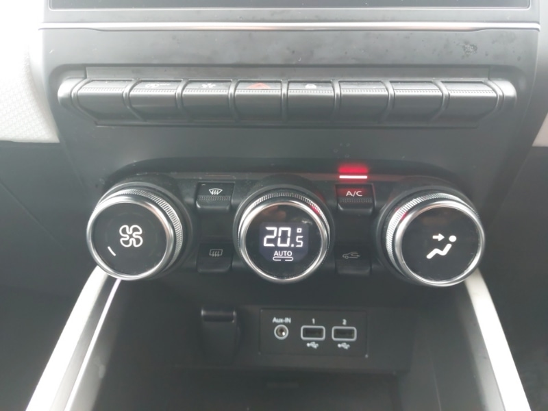 Used Renault Clio 2022 for sale - 76135298: Photo 13