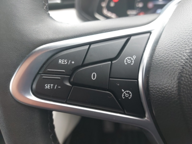 Used Renault Clio 2022 for sale - 76135298: Photo 15