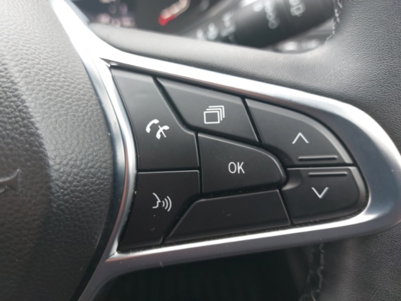 Used Renault Clio 2022 for sale - 76135298: Photo 16