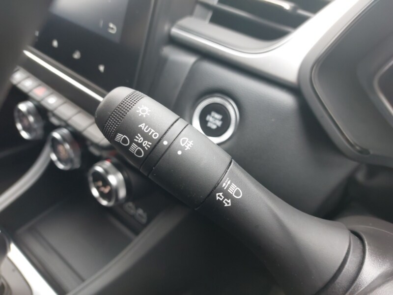 Used Renault Captur 2024 for sale - 77816652: Photo 18